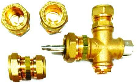 LAMBORGHINI - FERROL - LAM072291X0 KIT RACCORDI BASE