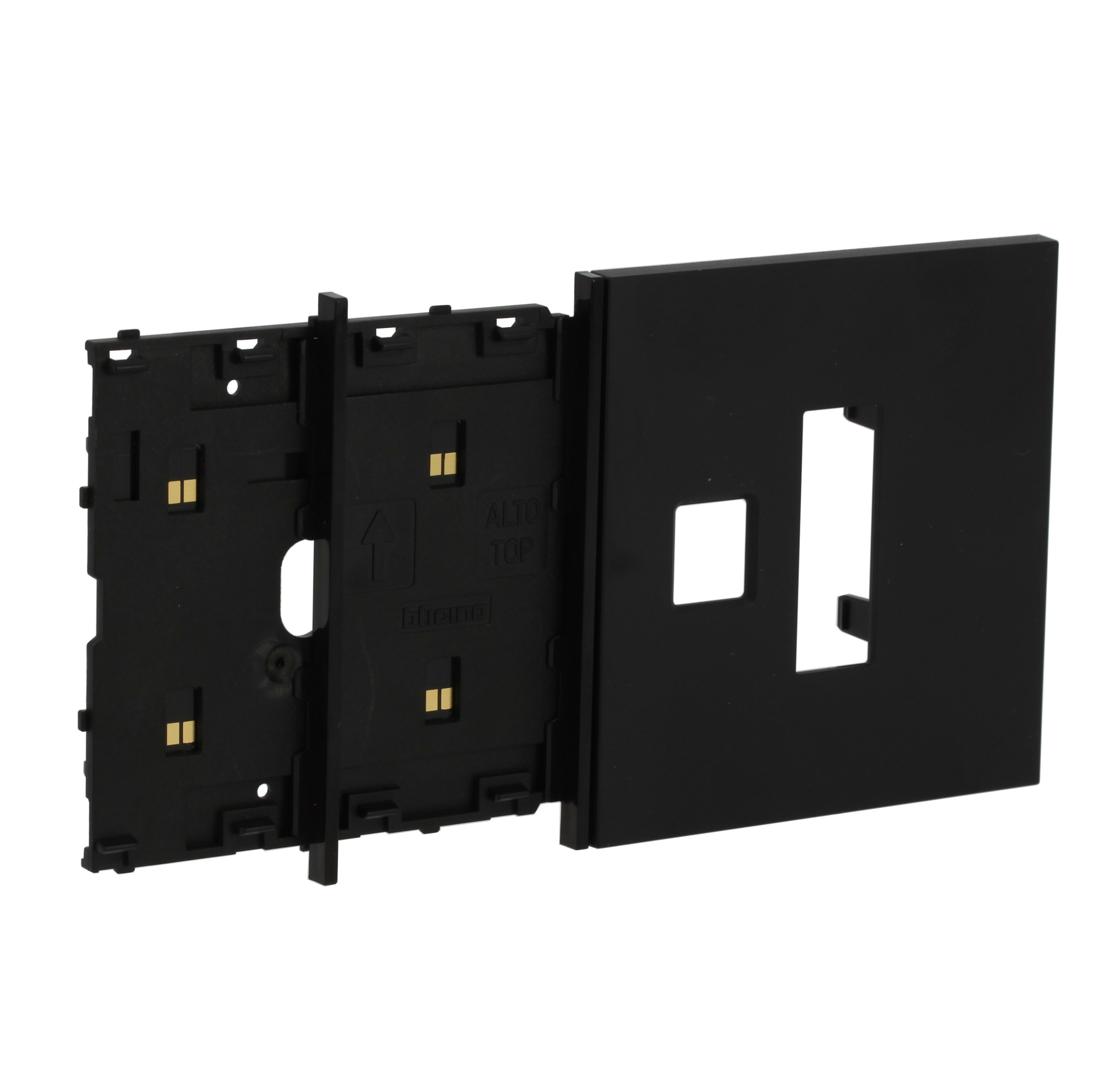 BTICINO - BTIKG8104M13C L.NOW FRAME 4M MOSTRINA PRESA + USB NERO