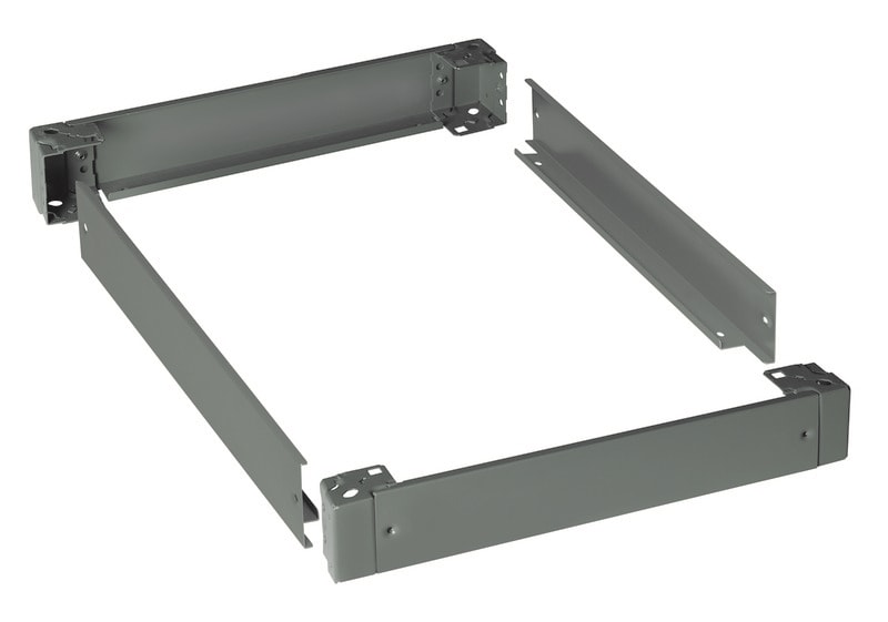 LEGRAND - LEG047676 WZ0140-BLIZZARDP FLANGE ZOCCOLO H100P400