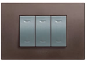 LEGRAND - LEG685805 VELA QUADRA-100 PER 100 CACAO 3M