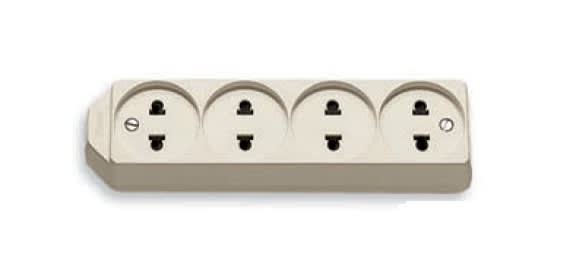 VIMAR SPA - VIW01271 PRESA MULT. 4USA+EU AVORIO